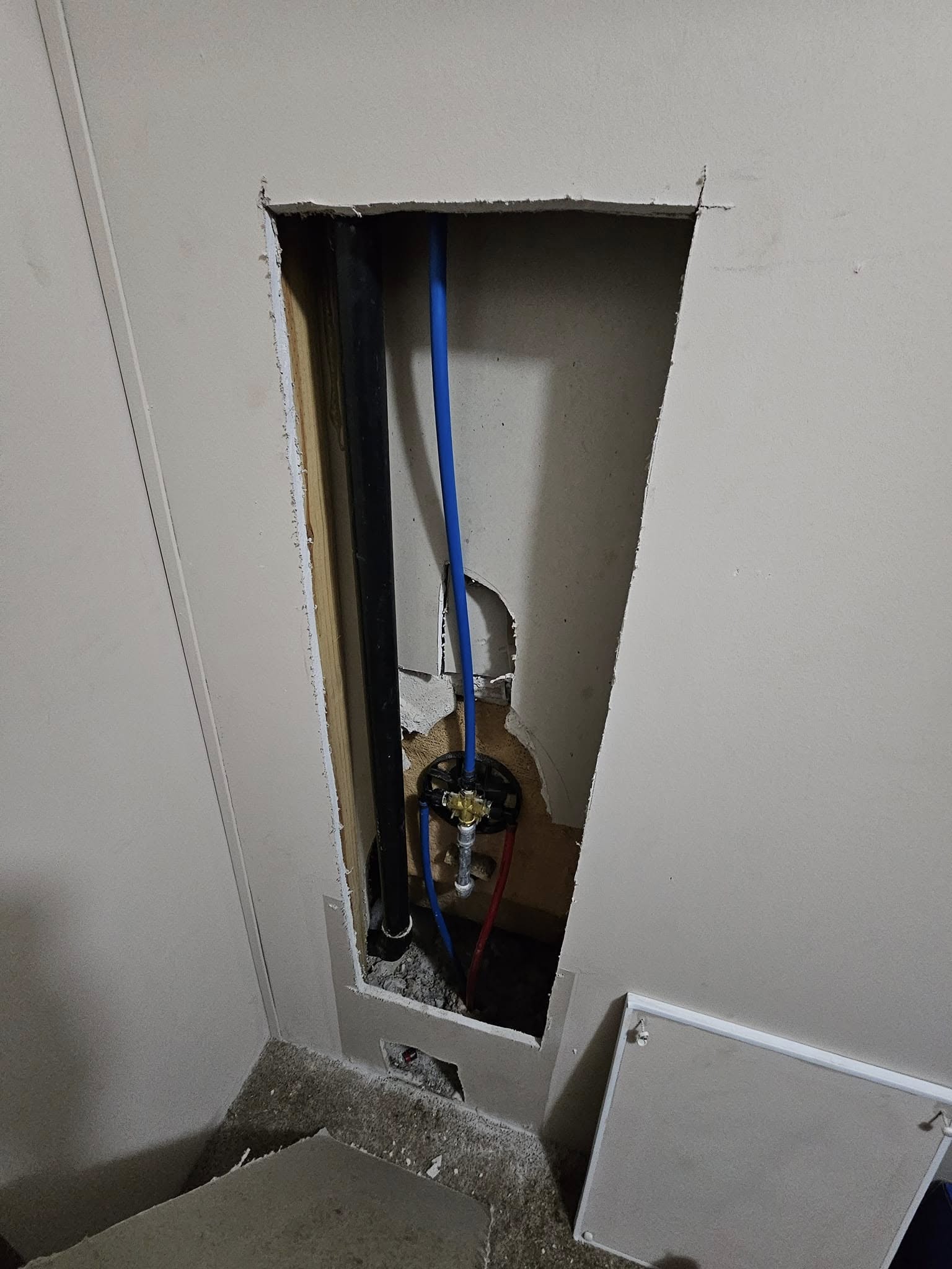 489841026_1960779537788654_755839397339485866_n